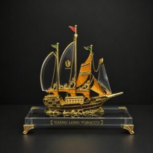 Custom Corporate Gift Crystal Sailing Ship | Premium IPO Commemorative Gift | Executive Business Partner Souvenir | Custom Trophy and Award Manufacturer China